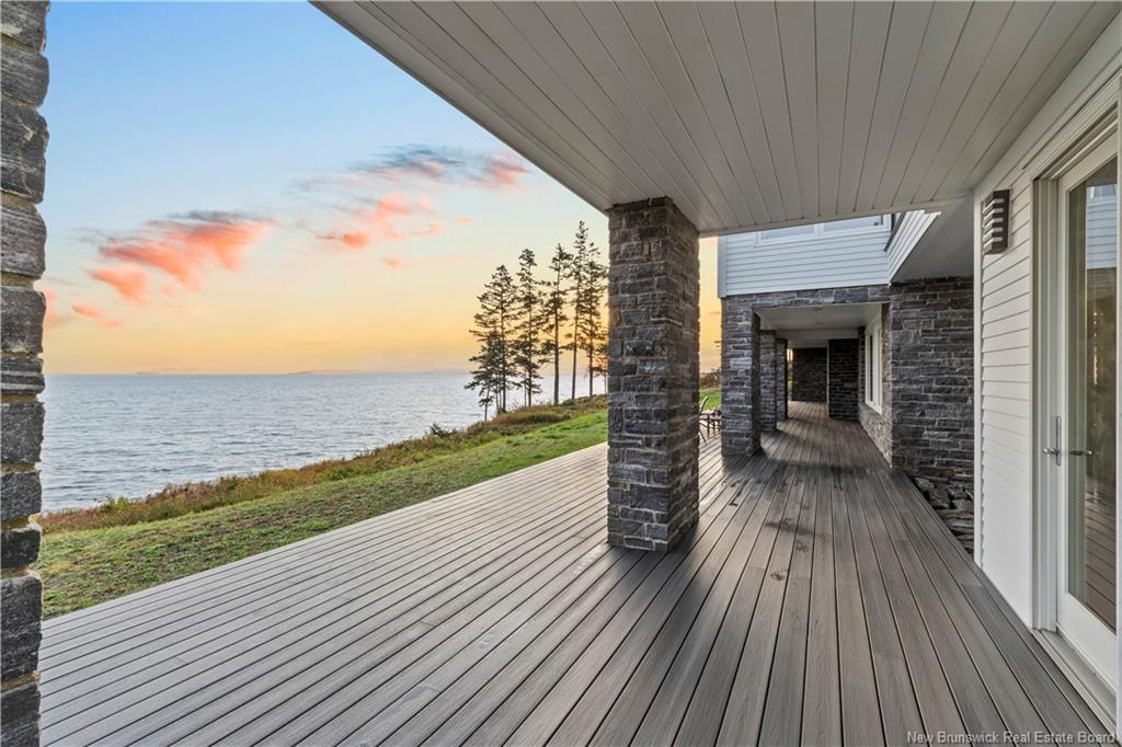 868 Fundy Dr, Wilsons Beach, NB