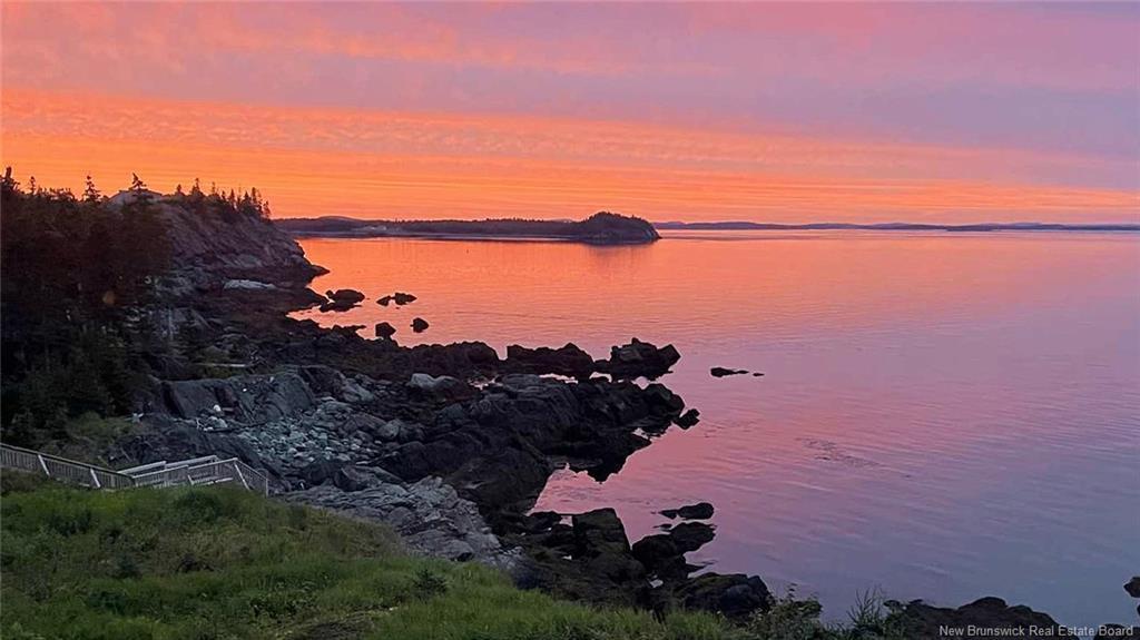 868 Fundy Dr, Wilsons Beach, NB