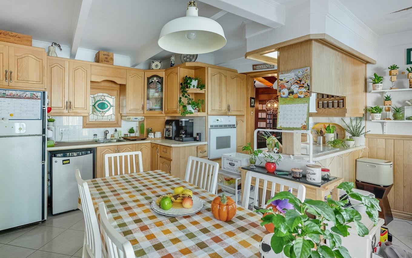 Dining room - 156 - 156A Boul. Ste-Rose, Laval (Sainte-Rose), QC - Indoor