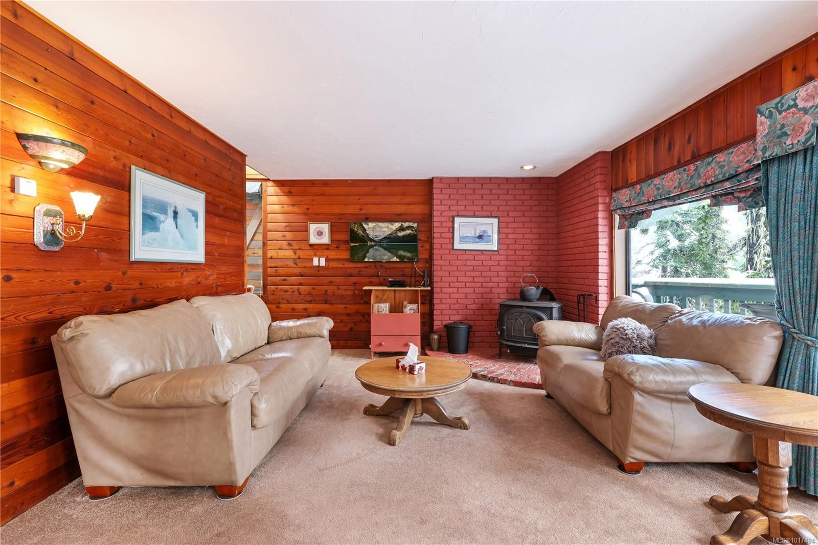 706 Glacier View Close, Courtenay, BC