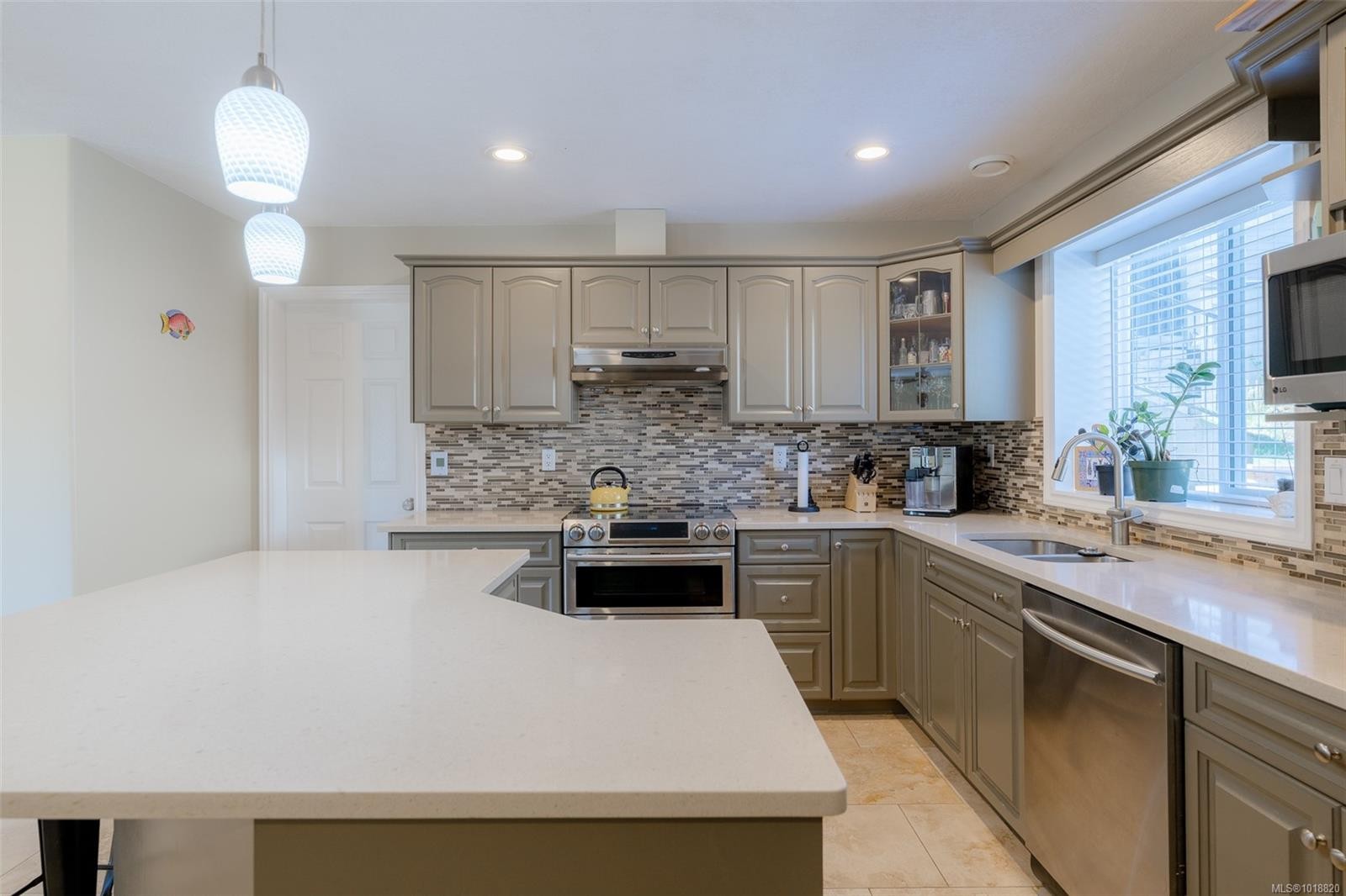 2839 Neyland Rd, Nanaimo, BC