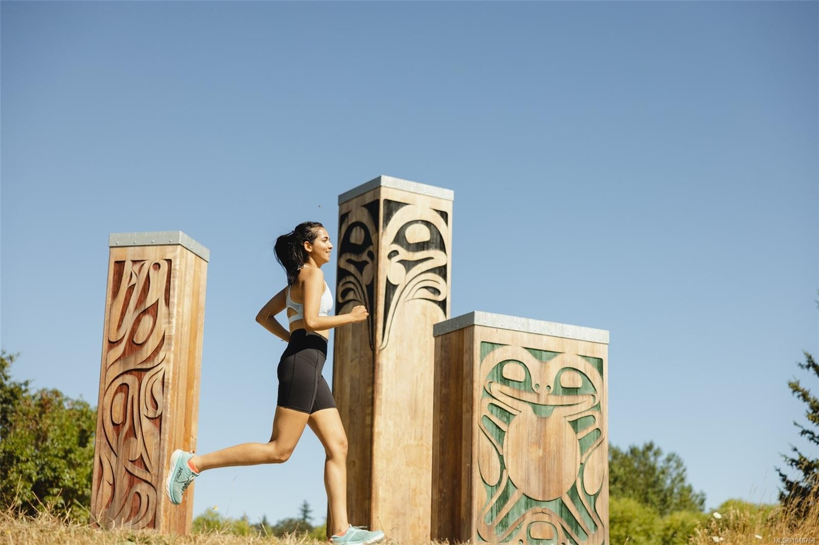 215-3226 Shelbourne St, Saanich, BC -