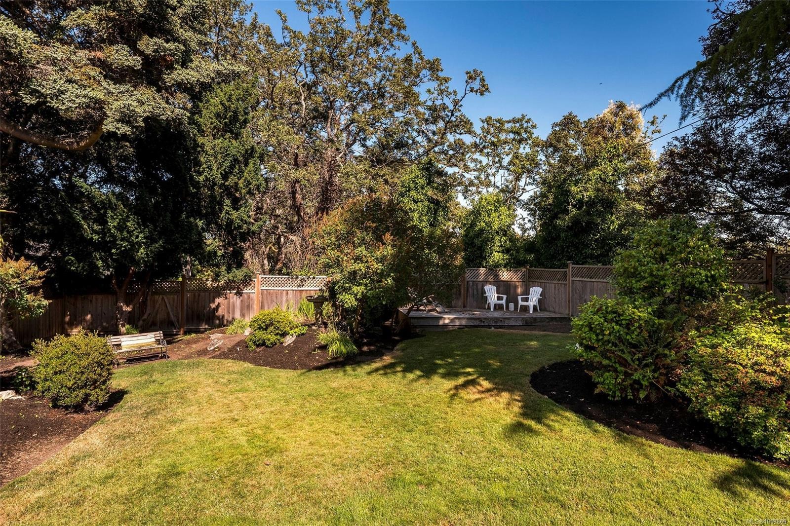 2895 Lansdowne Rd, Oak Bay, BC