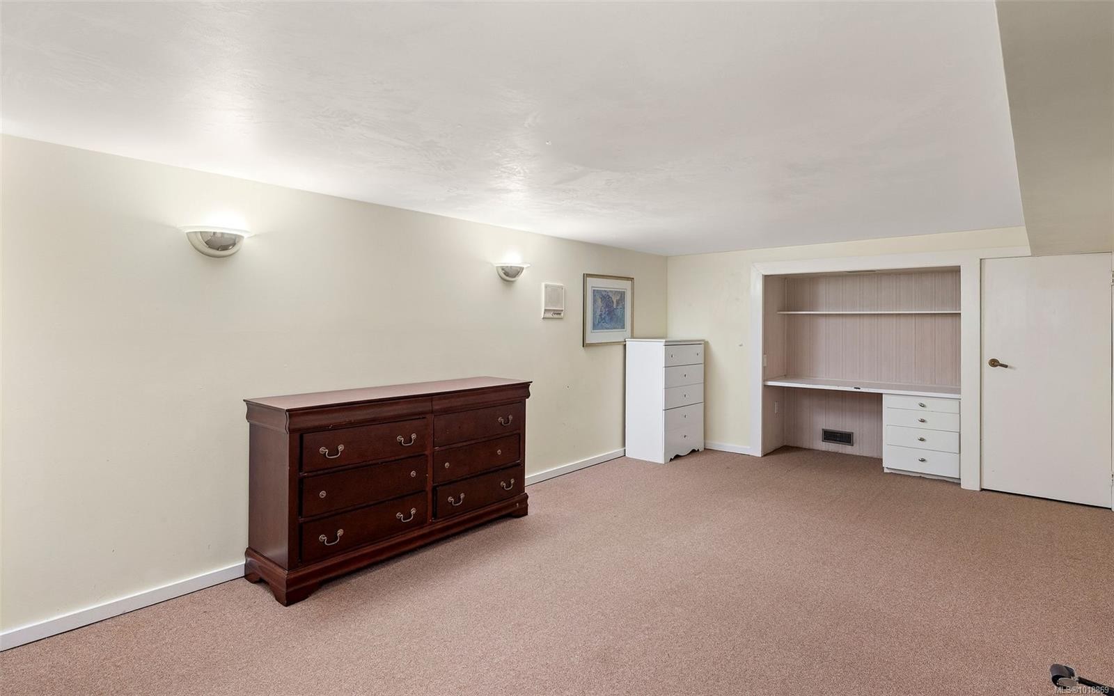 2895 Lansdowne Rd, Oak Bay, BC