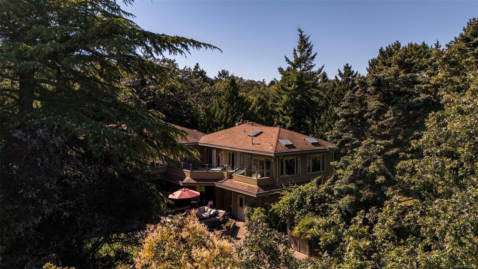 2895 Lansdowne Rd, Oak Bay, BC