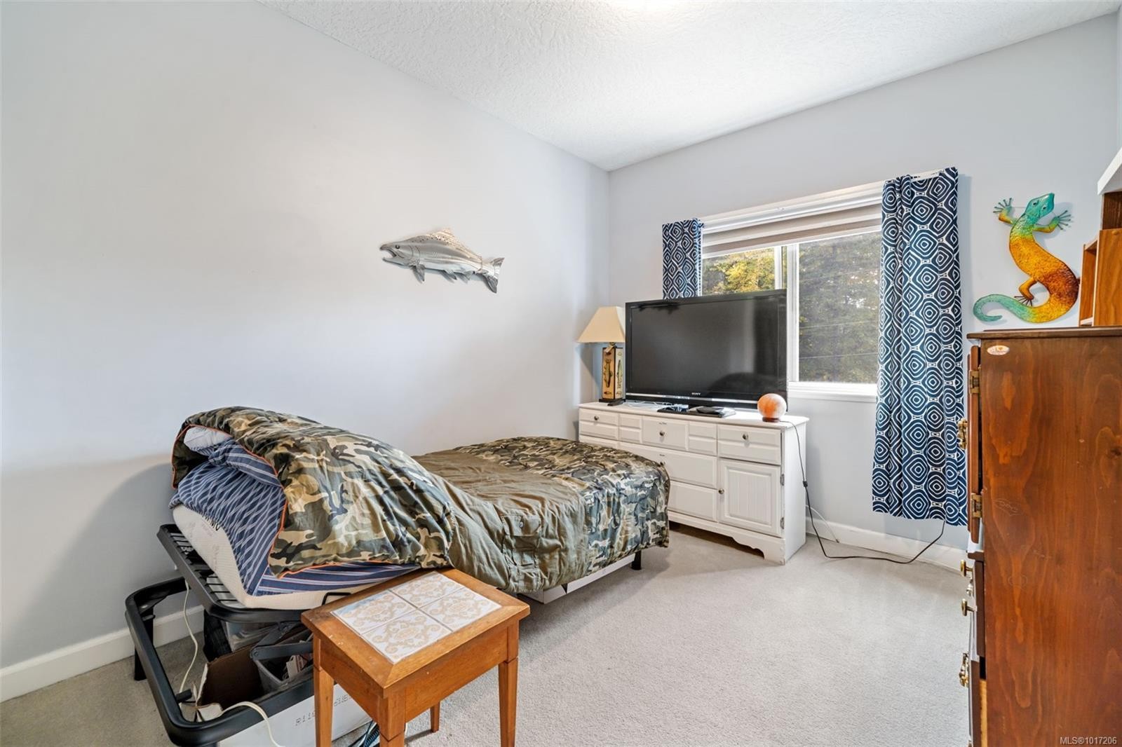 1193 Garden Gate Dr, Central Saanich, BC