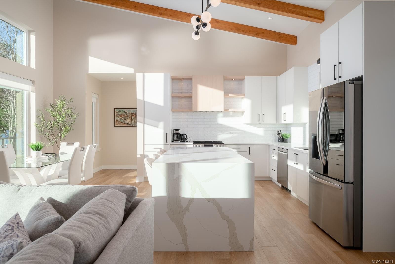 5496 Deep Bay Dr, Bowser, BC