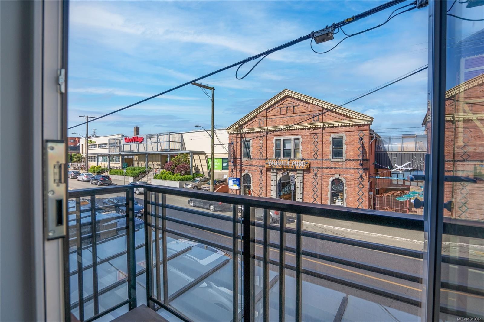 201-515 Chatham St, Victoria, BC - Outdoor With Balcony