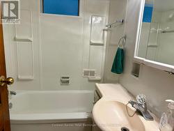 4pc bathroom -