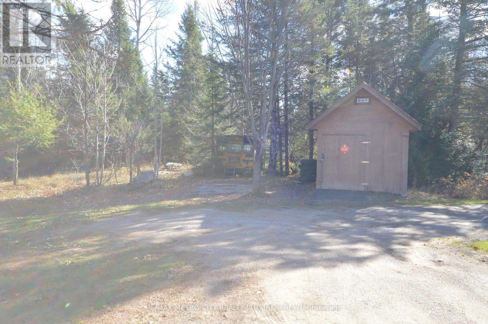 6340 Murphy Road, Greater Madawaska, ON - Outdoor