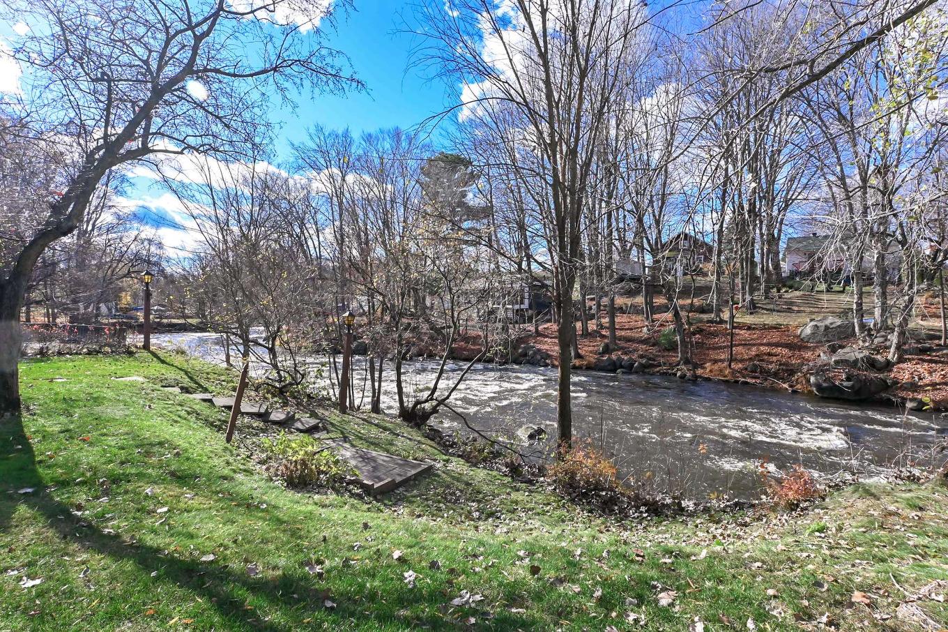 Waterfront - 409-9 Rue St-Léandre, Saint-Jérôme, QC - Outdoor With View