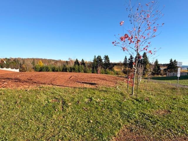 6 Harvest Drive, Stratford, PE