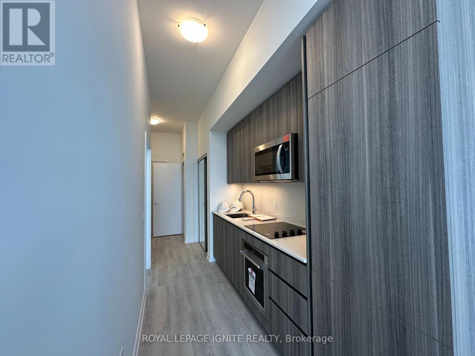 2109 - 15 Richardson Street, Toronto, ON - Indoor