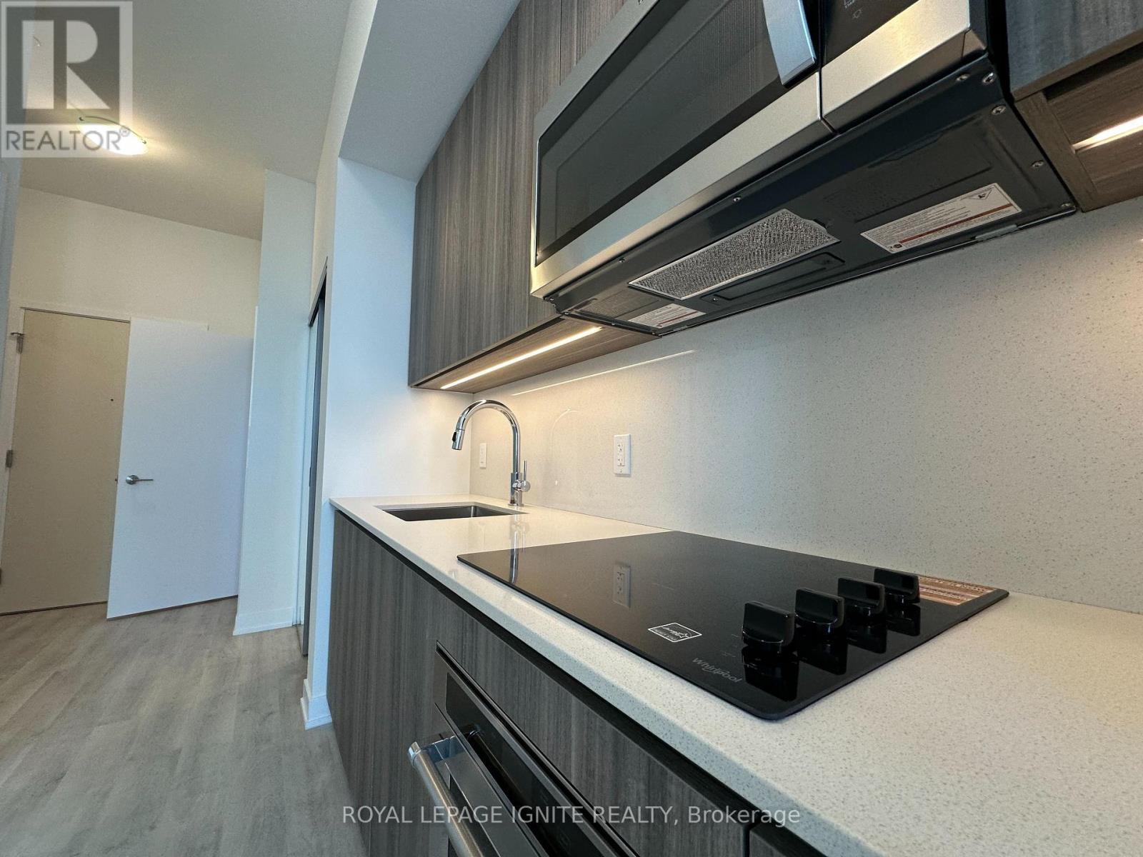 2109 - 15 Richardson Street, Toronto, ON - Indoor Photo Showing Kitchen