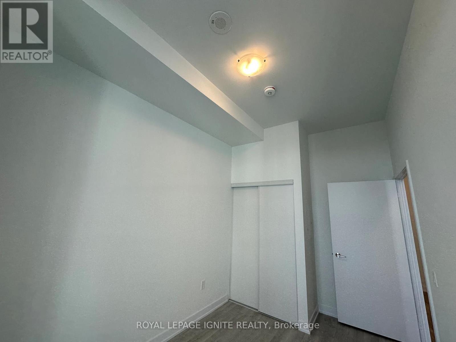 2109 - 15 Richardson Street, Toronto, ON - Indoor Photo Showing Other Room