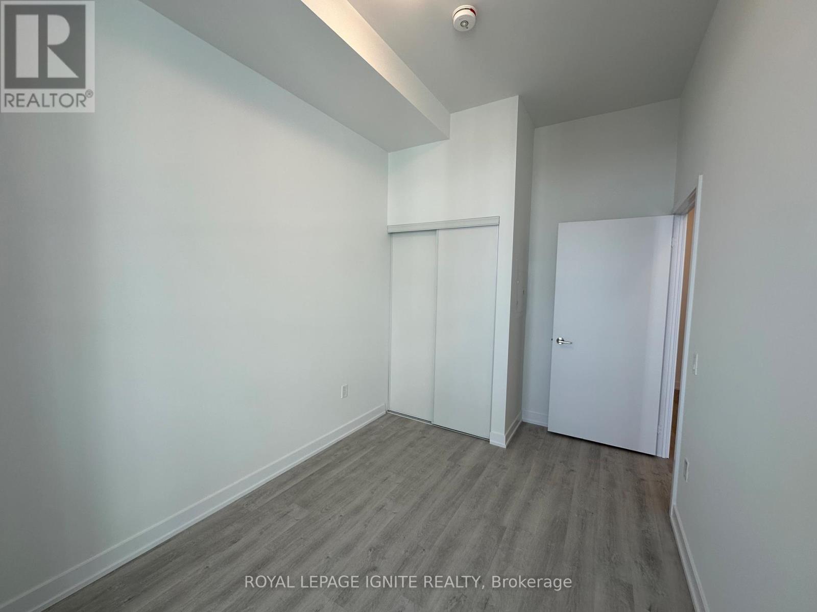 2109 - 15 Richardson Street, Toronto, ON - Indoor Photo Showing Other Room