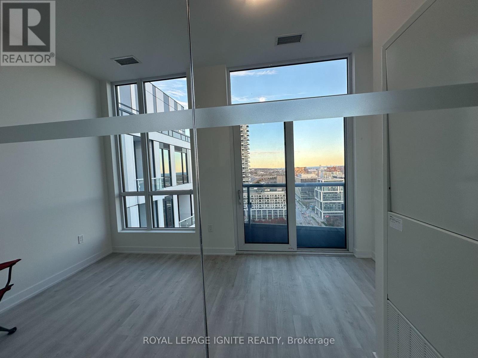 2109 - 15 Richardson Street, Toronto, ON - Indoor Photo Showing Other Room