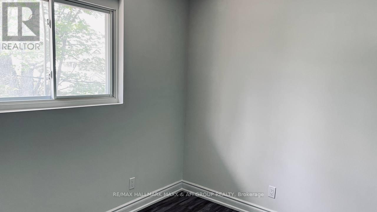 Unit A - 82 Sanford Street, Barrie, ON - Indoor Photo Showing Other Room