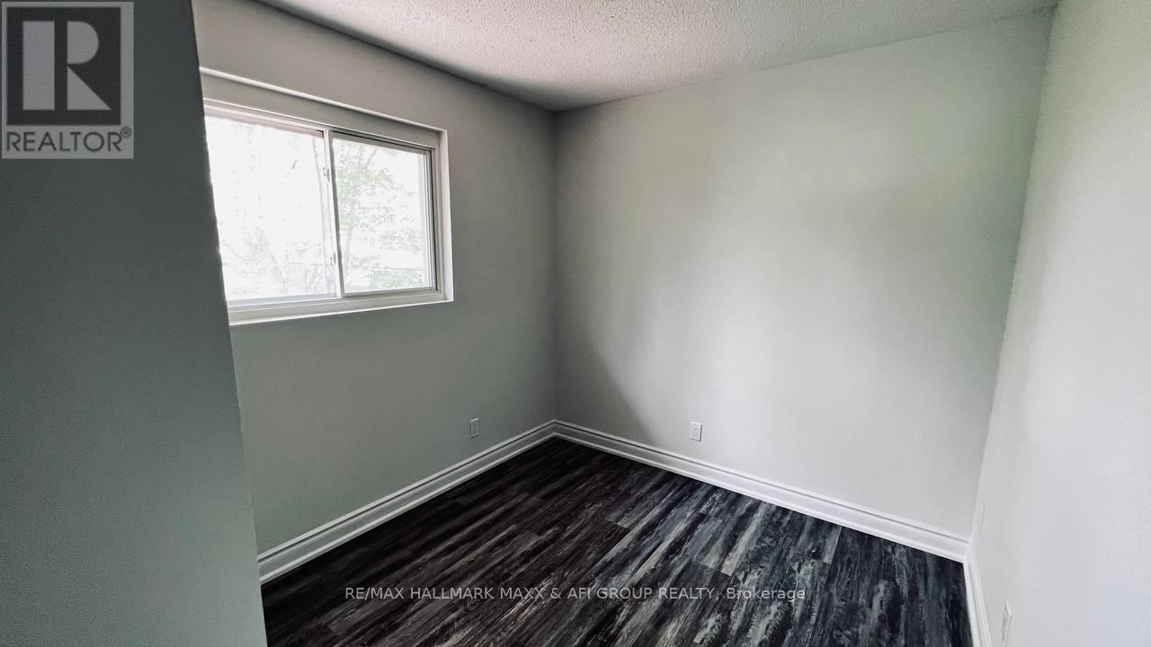 Unit A - 82 Sanford Street, Barrie, ON - Indoor Photo Showing Other Room