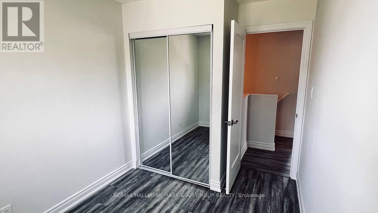 Unit A - 82 Sanford Street, Barrie, ON - Indoor Photo Showing Other Room