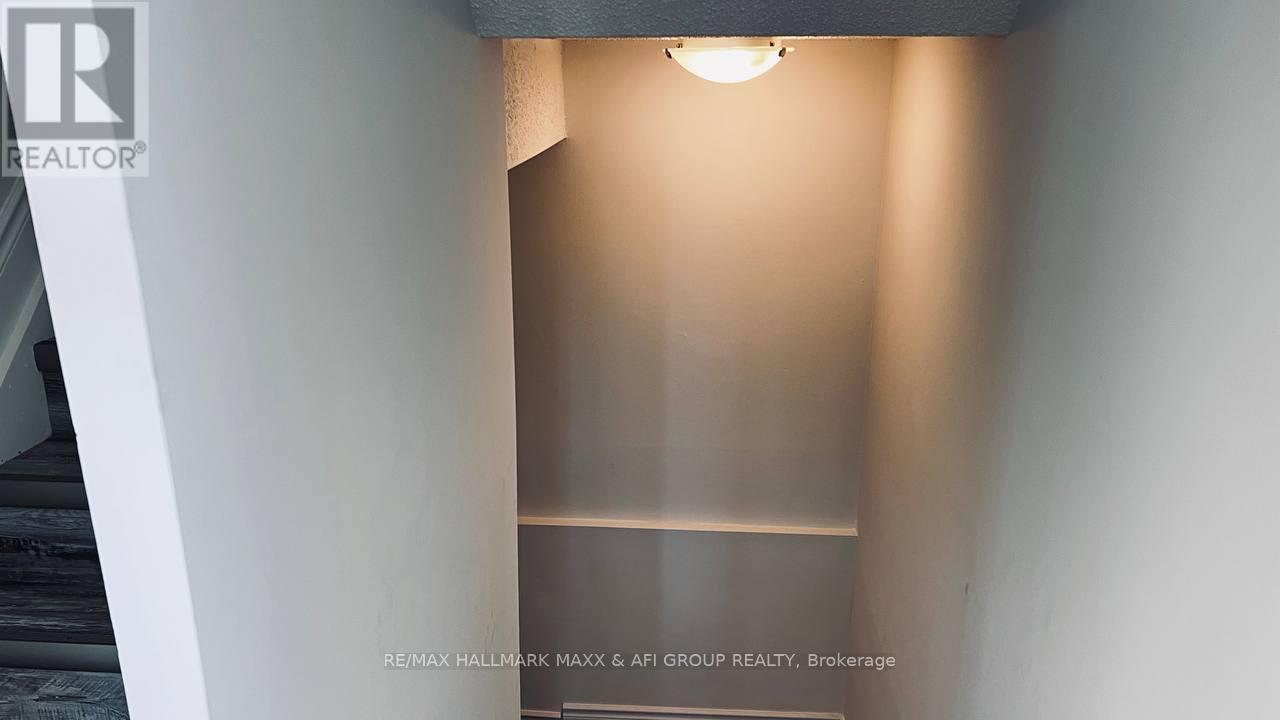 Unit A - 82 Sanford Street, Barrie, ON - Indoor Photo Showing Other Room