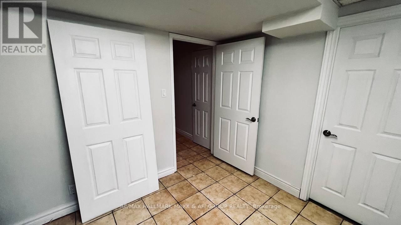 Unit A - 82 Sanford Street, Barrie, ON - Indoor Photo Showing Other Room