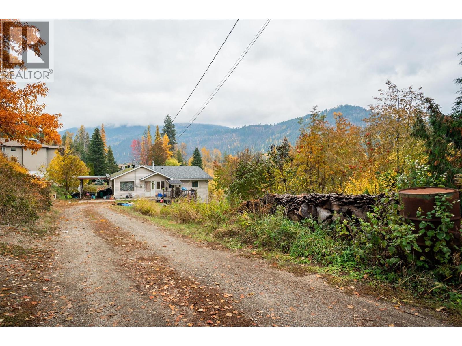 1976 Watson Lane, Fruitvale, BC - Outdoor With View