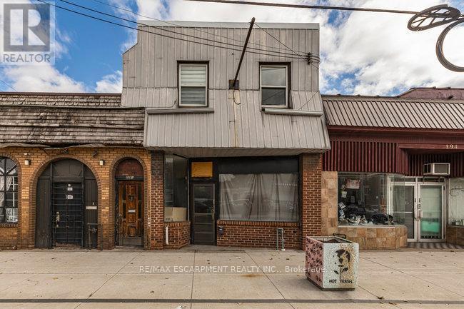 196 1/2 Kenilworth Avenue N, Hamilton, ON