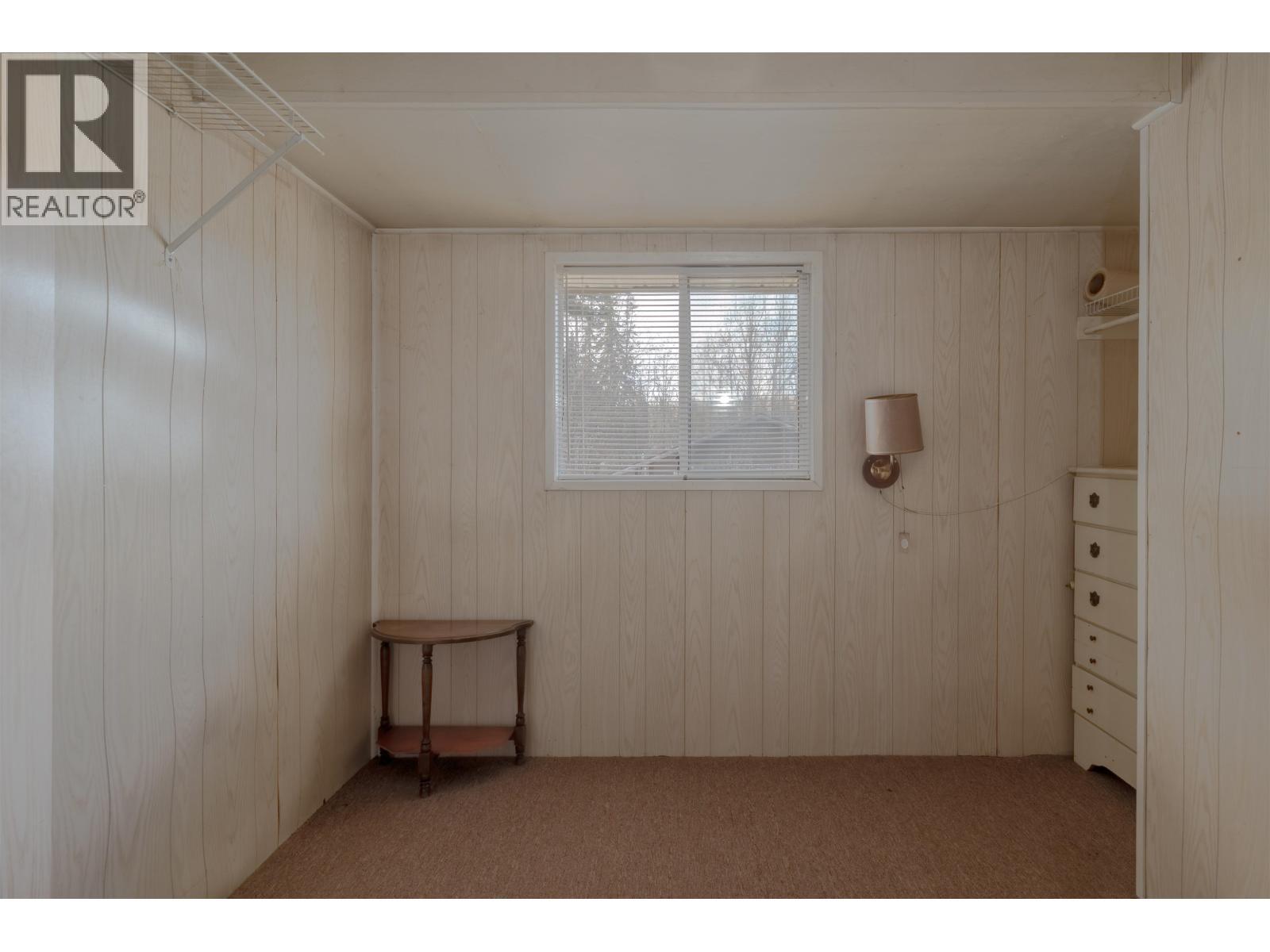 7547 Edall Bay Road, Sheridan Lake, BC - Indoor Photo Showing Other Room