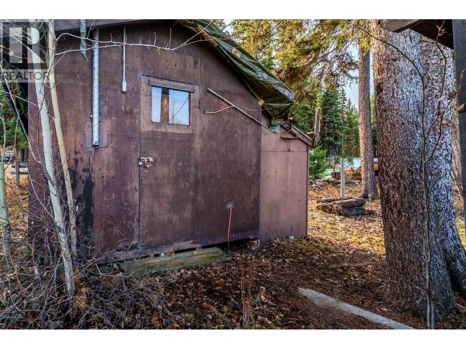 7547 Edall Bay Road, Sheridan Lake, BC - Outdoor