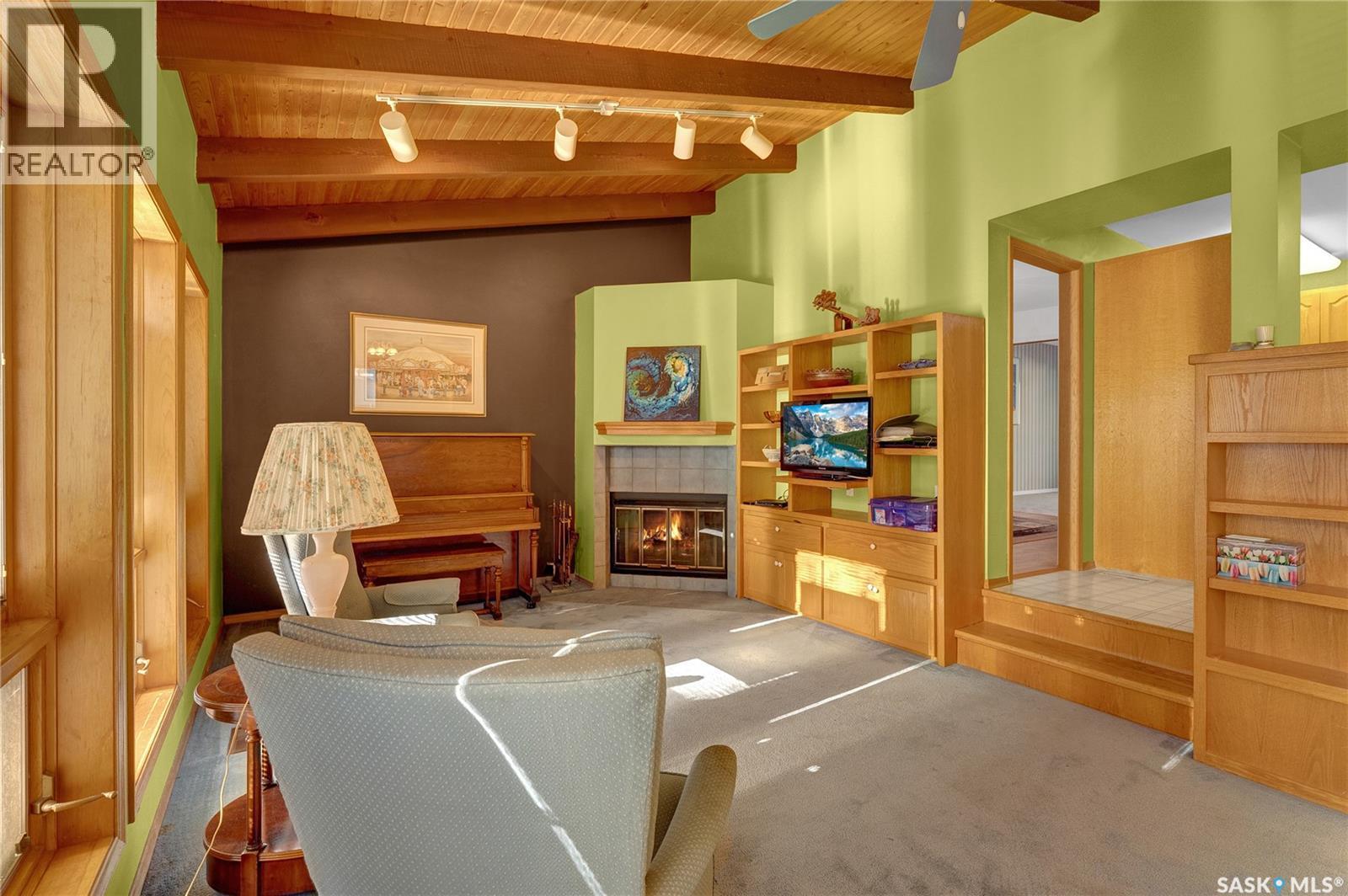 3047 Whitmore Avenue, Regina, SK - Indoor With Fireplace