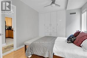 701 - 570 Laurier Avenue W, Ottawa, ON - Indoor Photo Showing Bedroom
