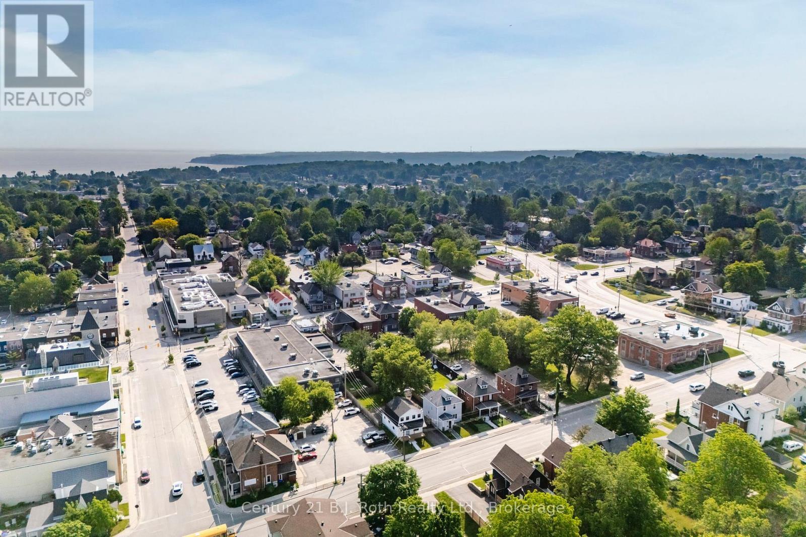 downtown - 339 First Street, Midland, ON