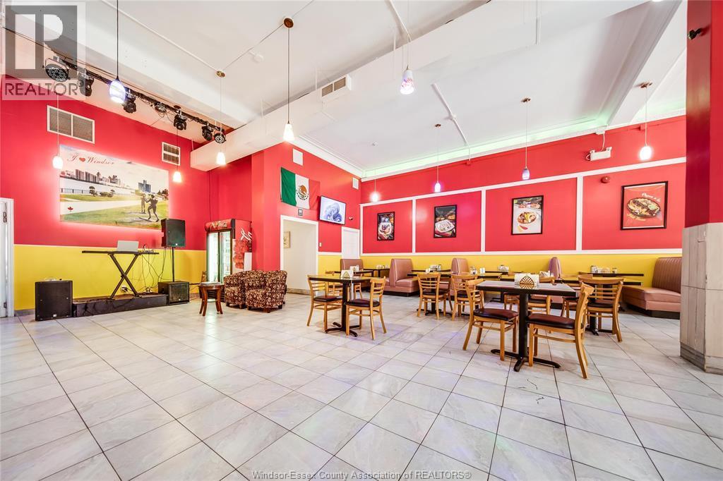 325 Ouellette Avenue, Windsor, ON