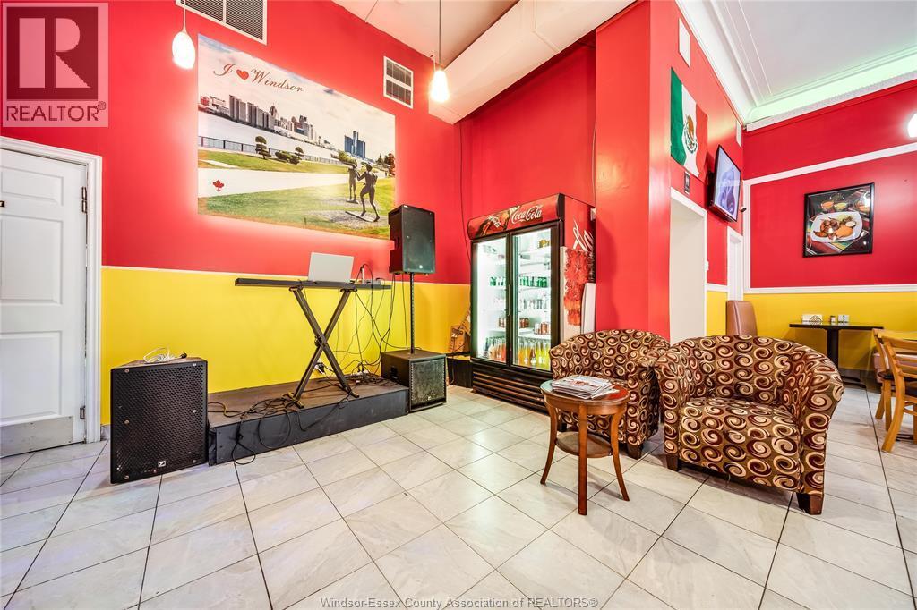 325 Ouellette Avenue, Windsor, ON