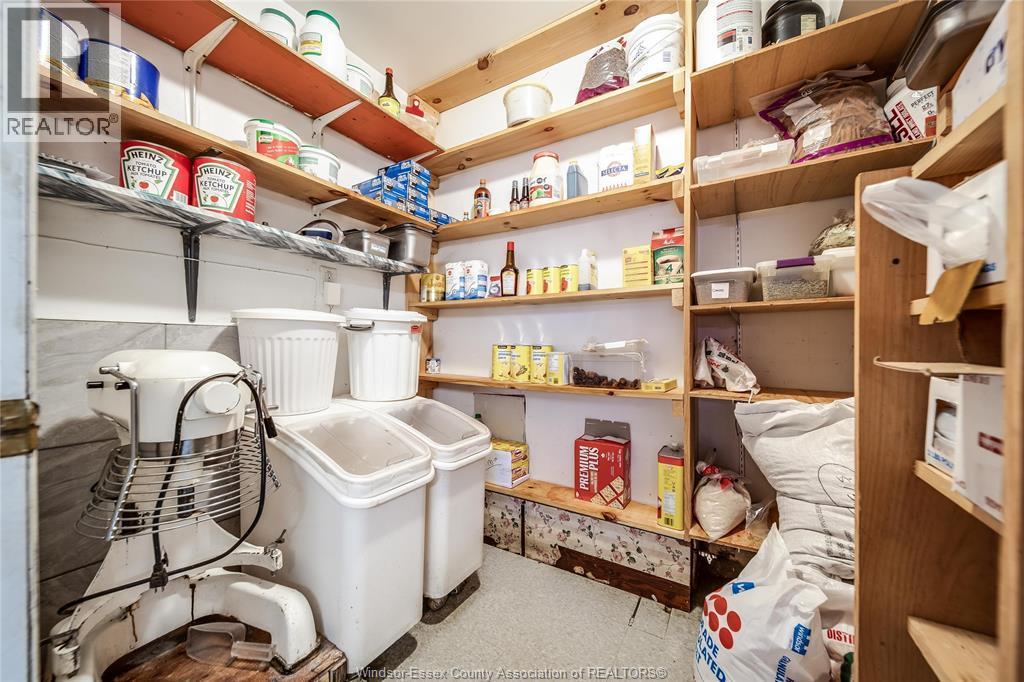 325 Ouellette Avenue, Windsor, ON