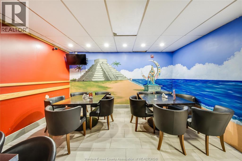 16 Talbot Street East, Leamington, ON