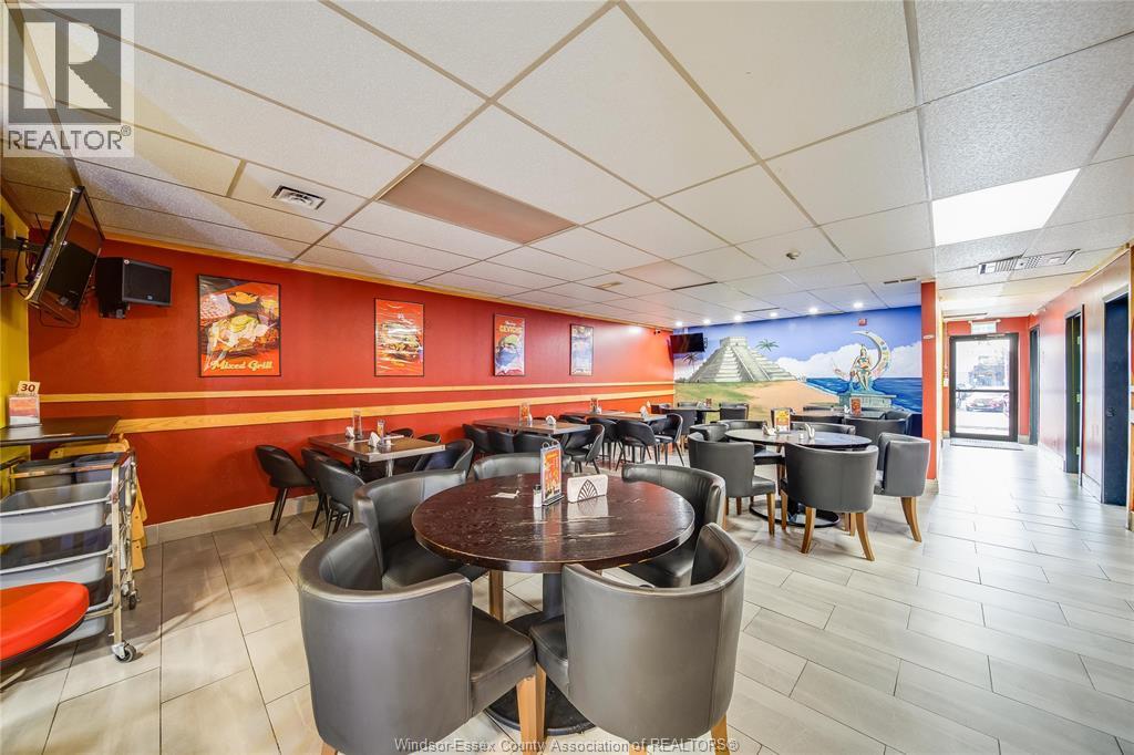 16 Talbot Street East, Leamington, ON