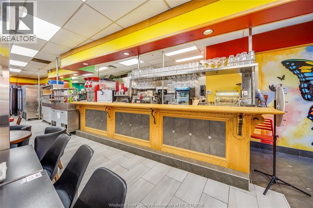 16 Talbot Street East, Leamington, ON