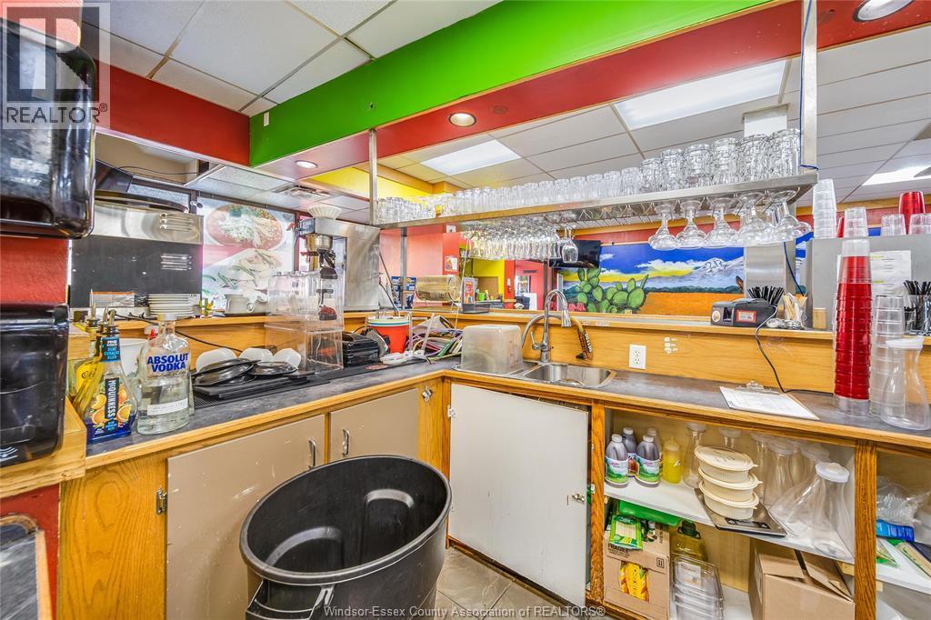 16 Talbot Street East, Leamington, ON