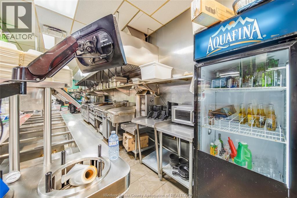 16 Talbot Street East, Leamington, ON