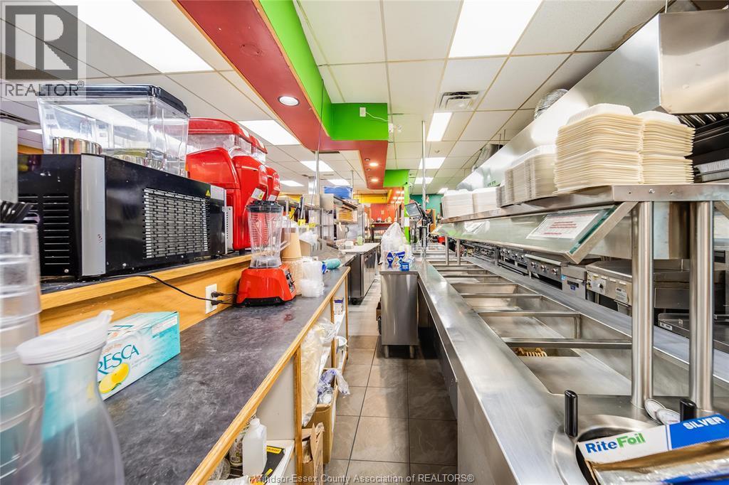 16 Talbot Street East, Leamington, ON