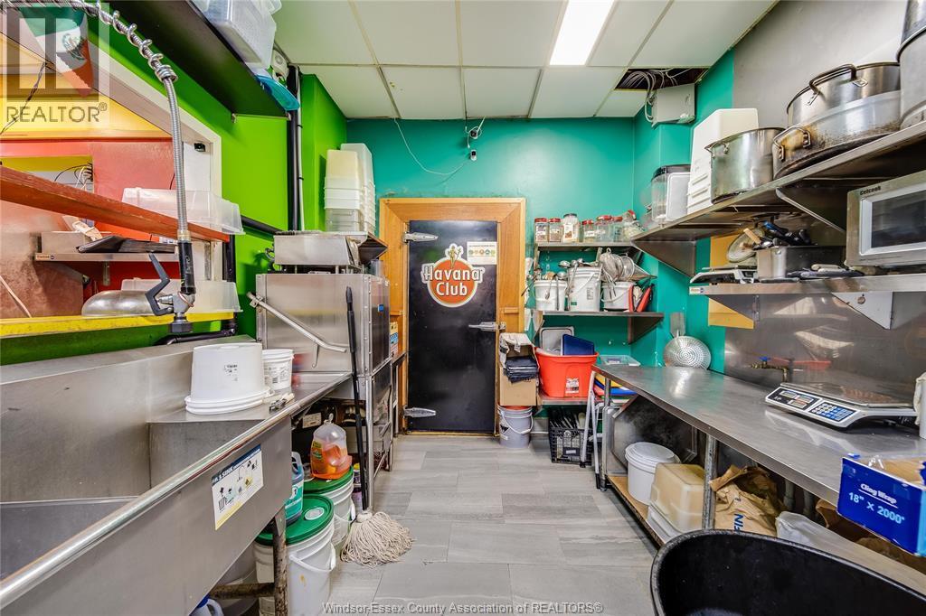 16 Talbot Street East, Leamington, ON