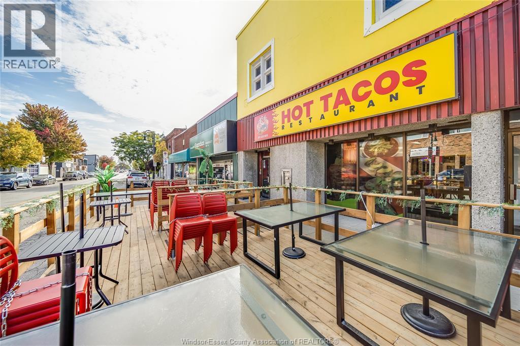 16 Talbot Street East, Leamington, ON