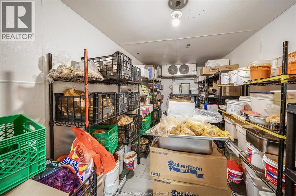 16 Talbot Street East, Leamington, ON