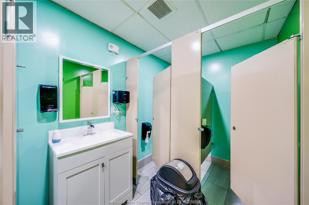 16 Talbot Street East, Leamington, ON