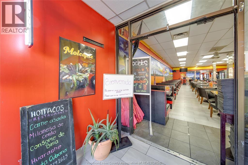 16 Talbot Street East, Leamington, ON