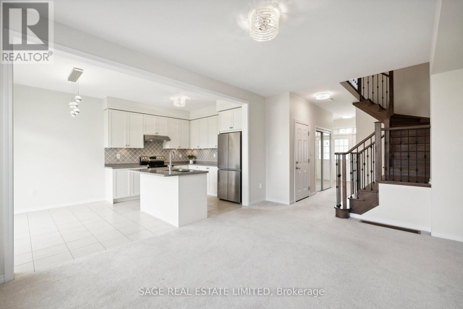 5 Legacy Lane, Thorold, ON - Indoor Photo Showing Kitchen