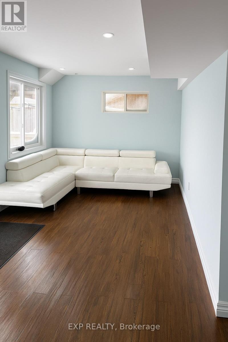 Lower - 960 Bianca Court, Kitchener, ON - Indoor