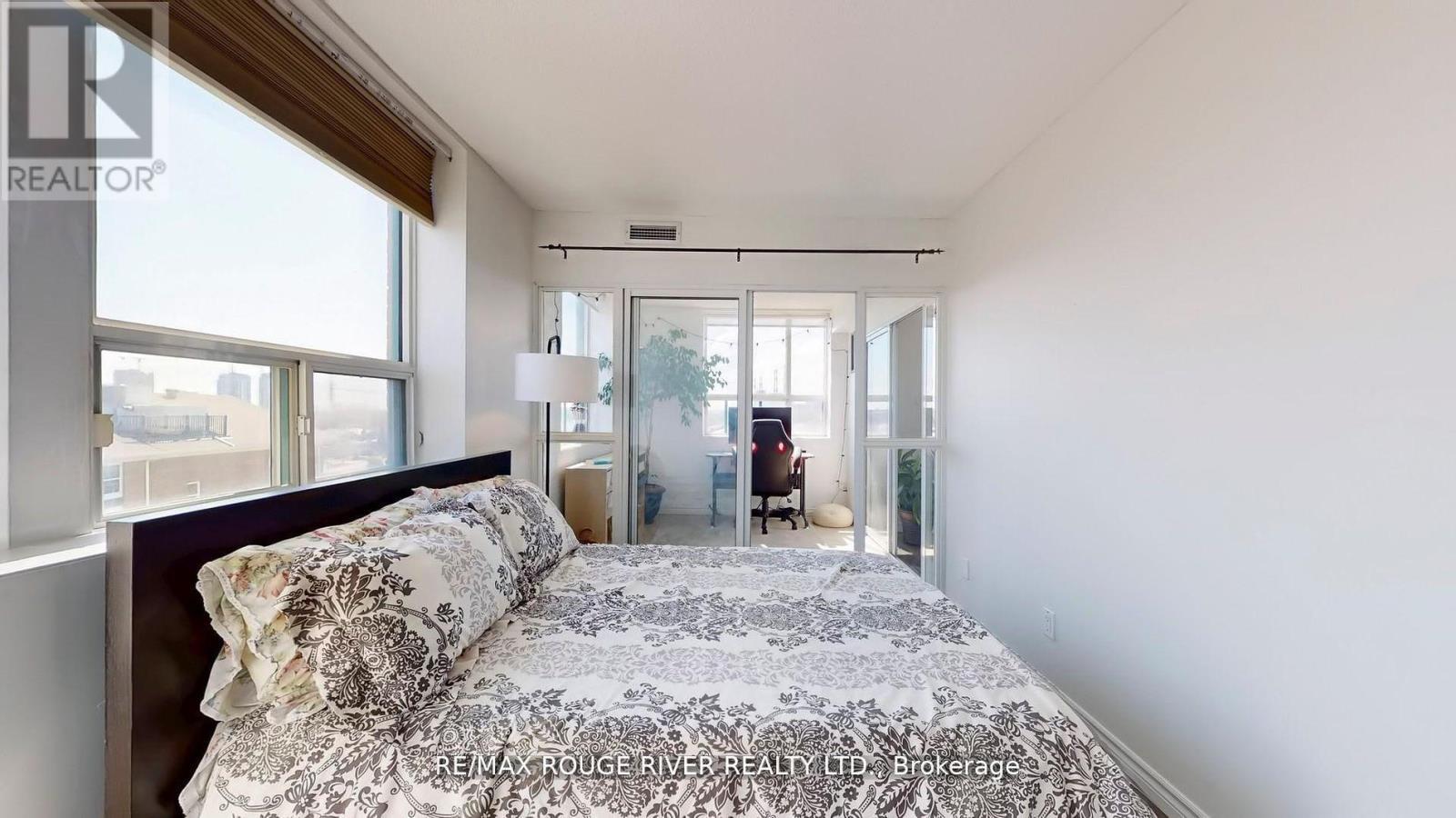 507 - 1655 Pickering Parkway, Pickering, ON - Indoor Photo Showing Bedroom